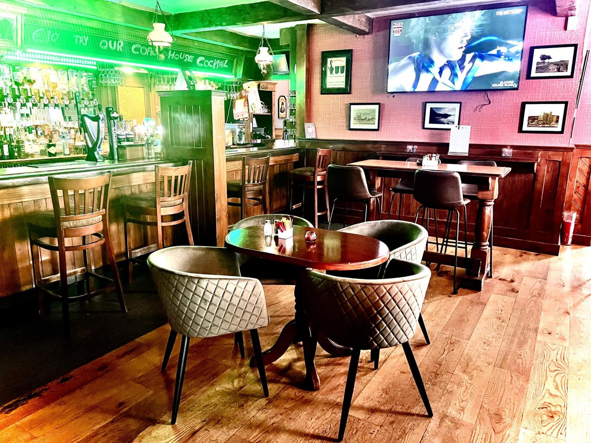 The Coach House Inn Moycullen 외부 사진