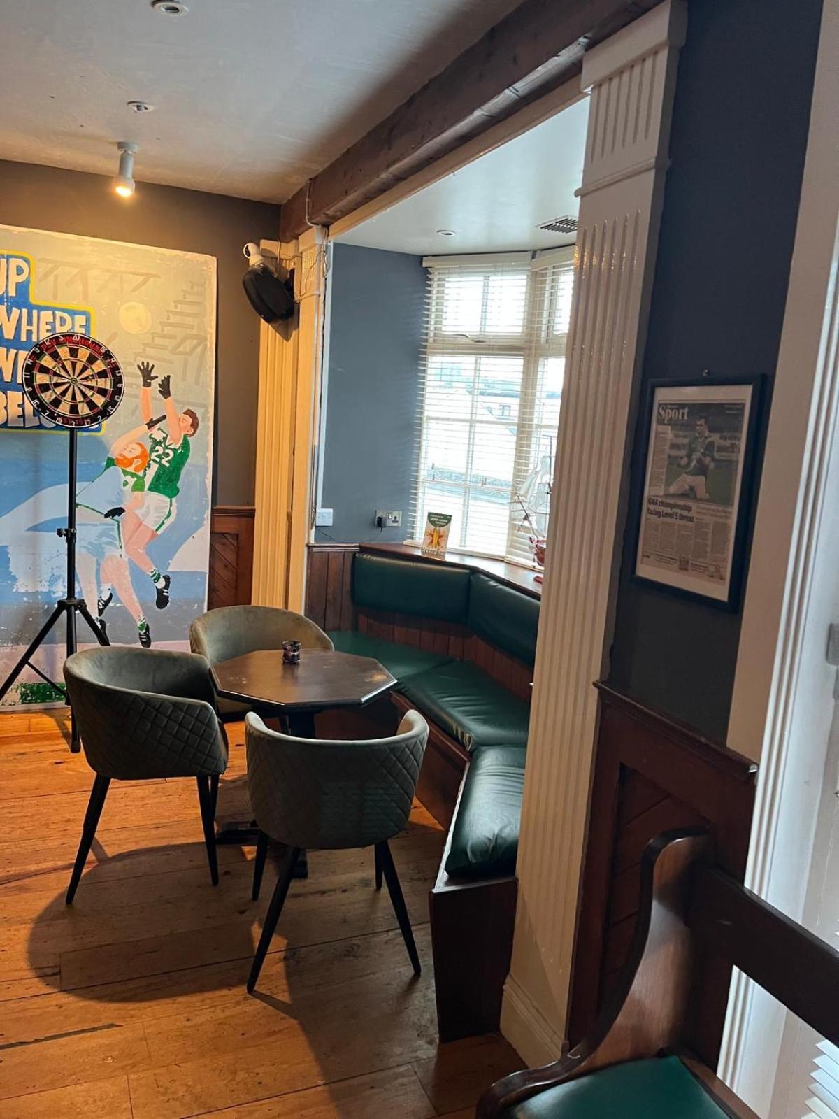 The Coach House Inn Moycullen 외부 사진