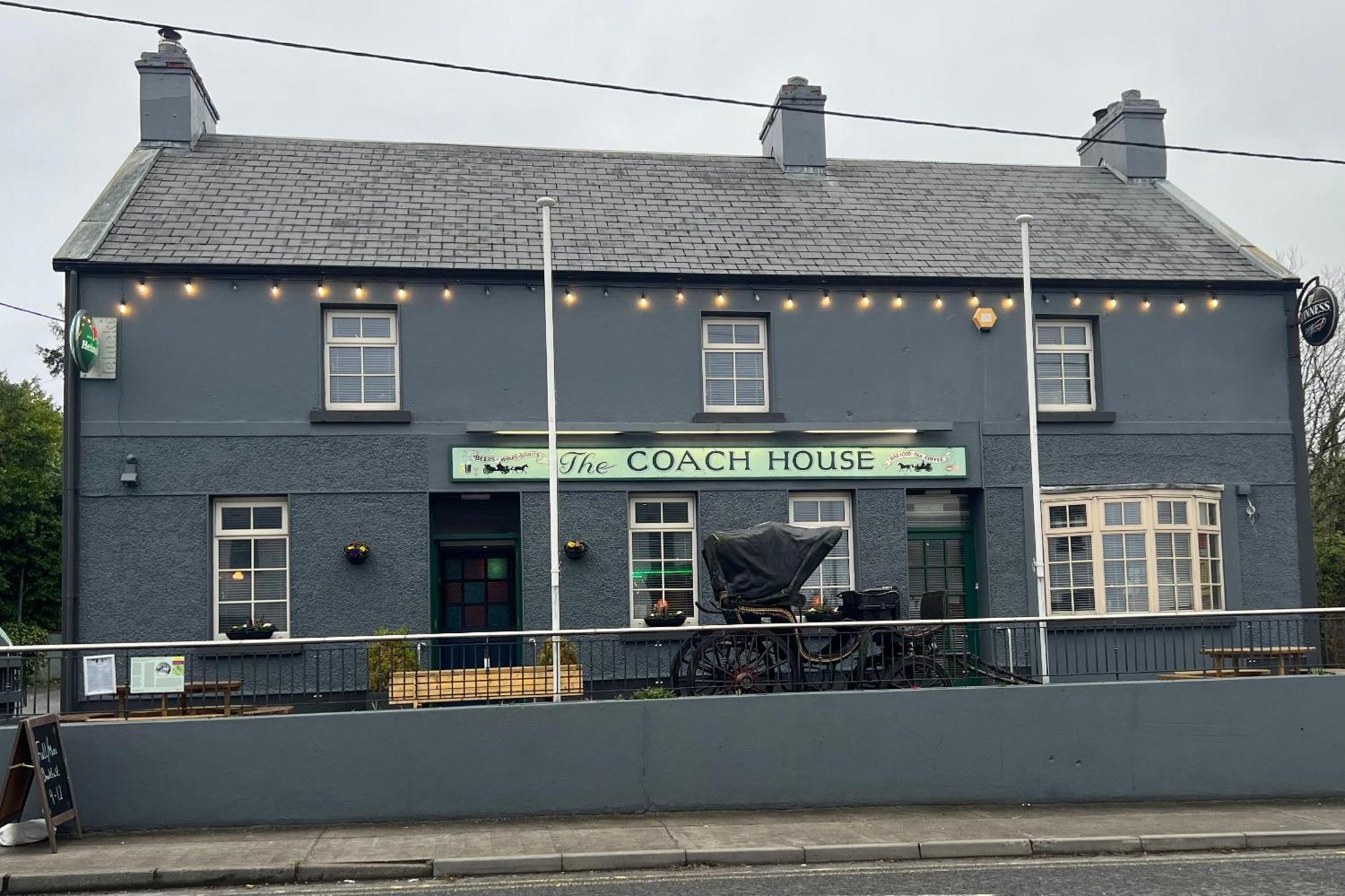 The Coach House Inn Moycullen 외부 사진